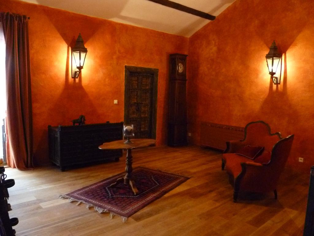 Mas Du Puits D'Amour Orange  Eksteriør bilde